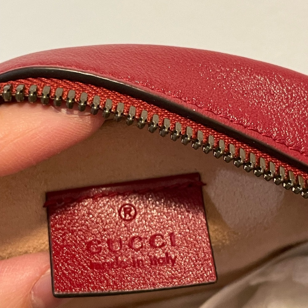 GUCCI GG MARMONT ROUND LEATHER CROSSBODY BAG - Picture 3 of 6